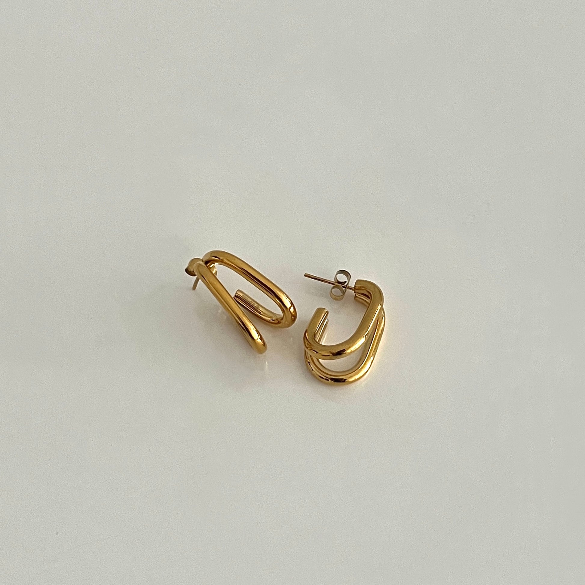 Chesca Studs