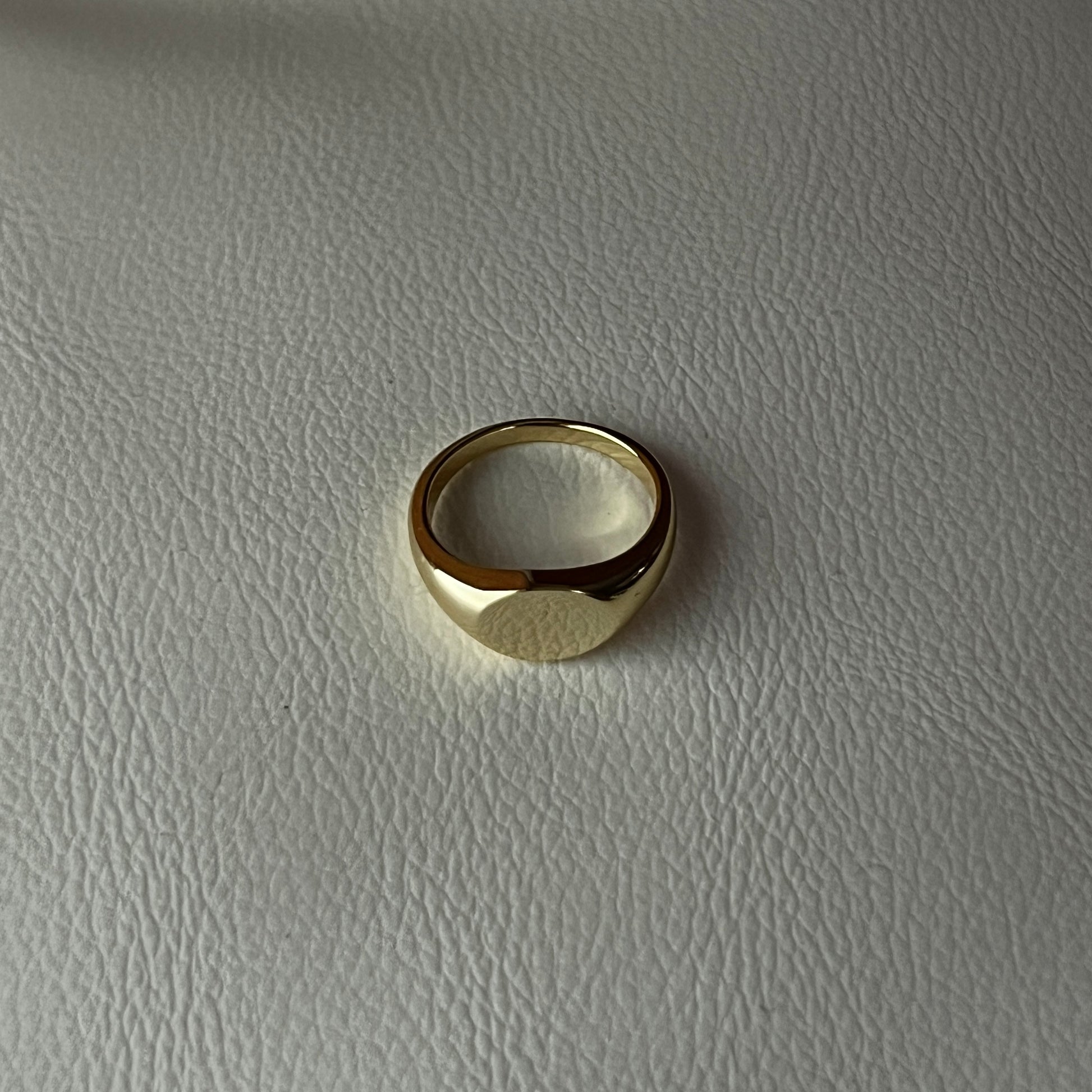Signet No. 1 Pinky