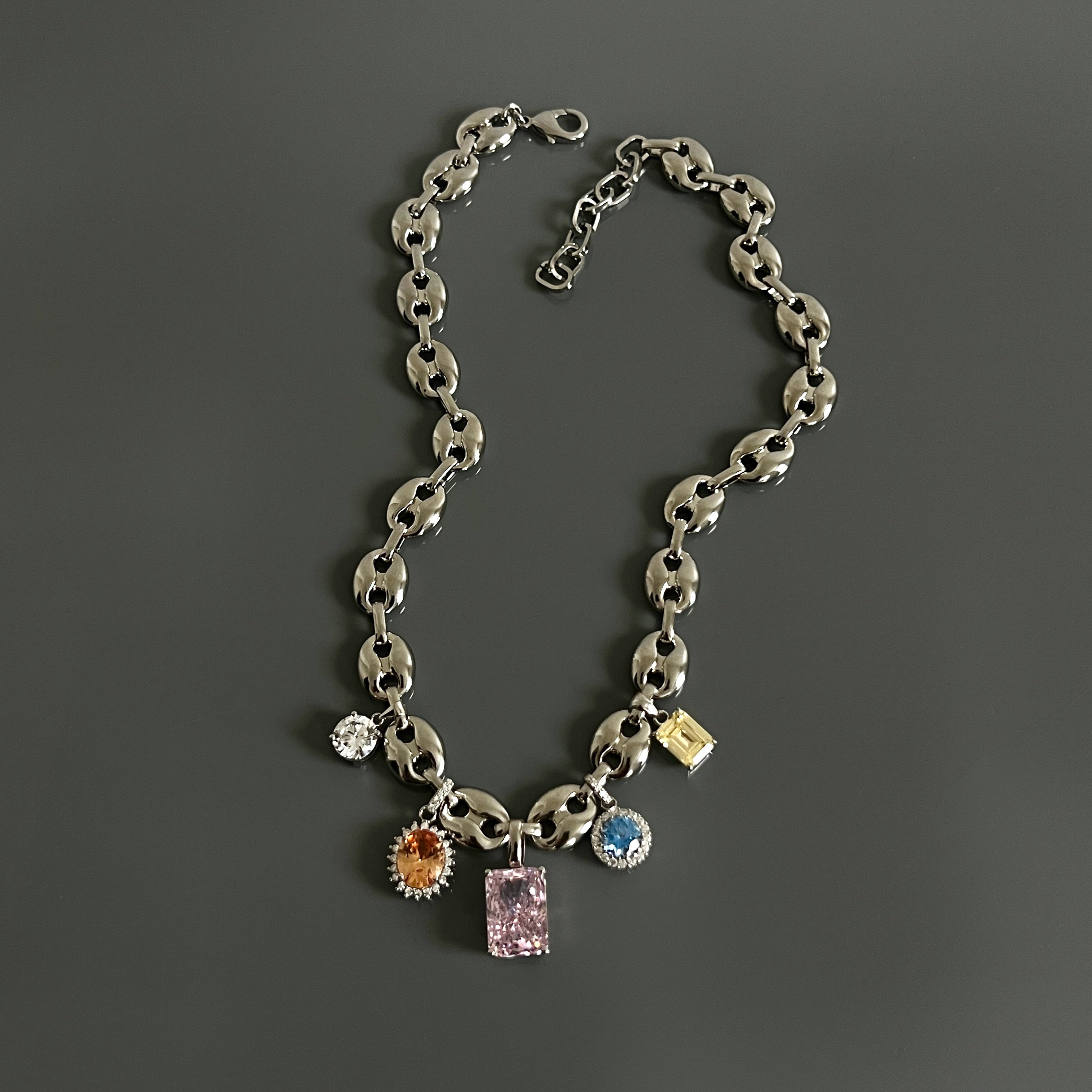 Elise Collar