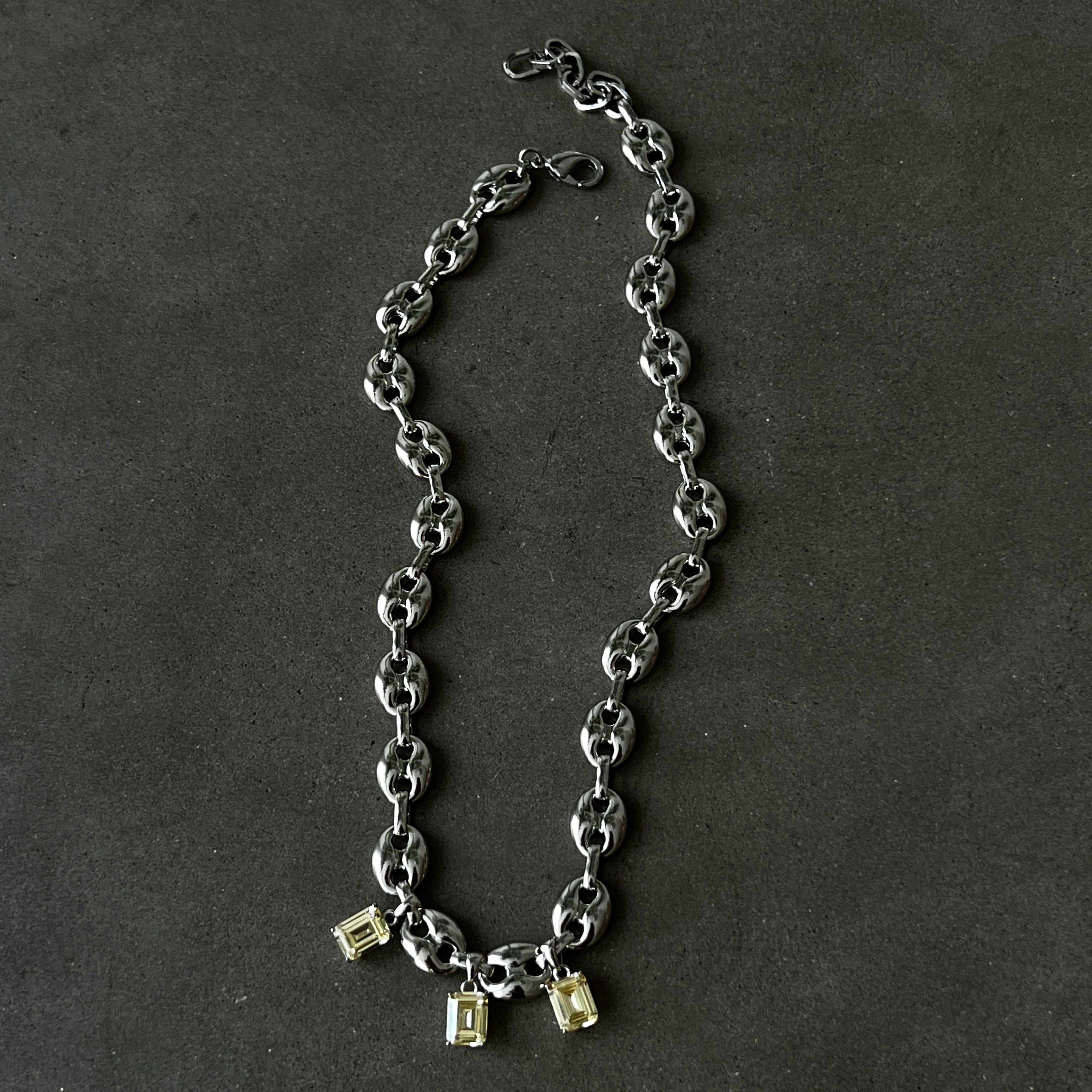 The Madison Collar