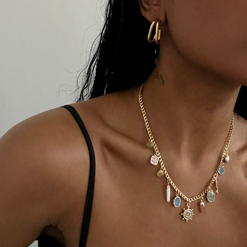 Chesca Studs