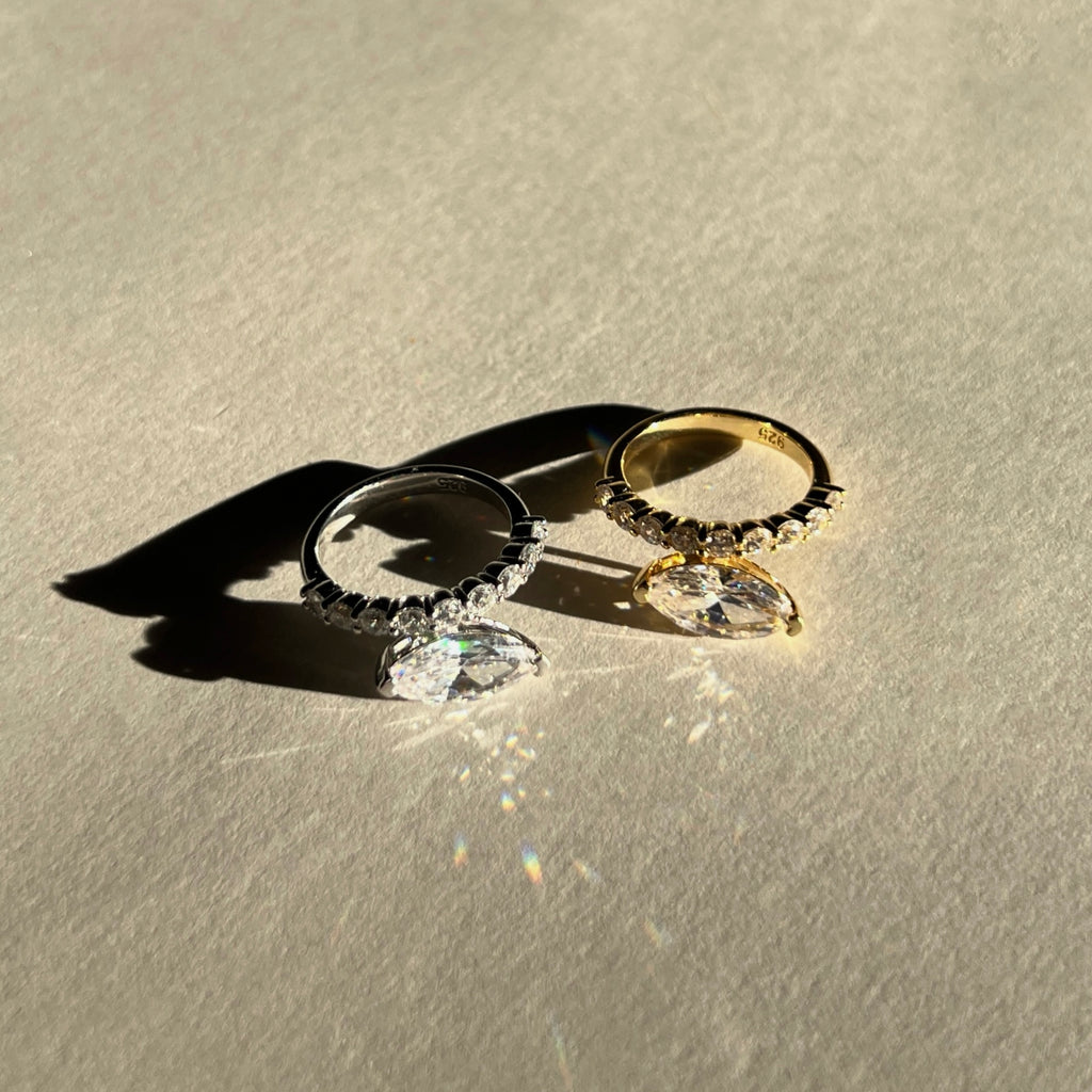 Vienne Pinky Ring