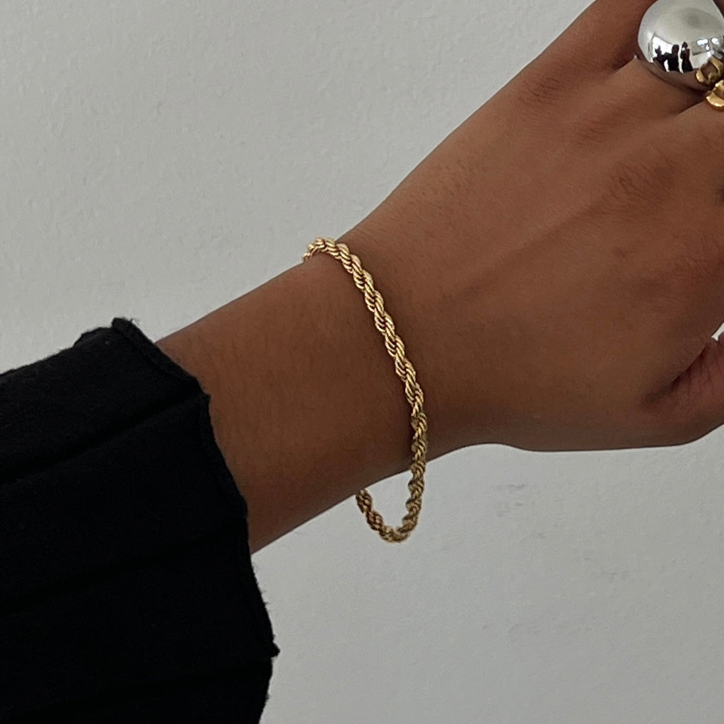 Romeo Bracelet (gold filled)