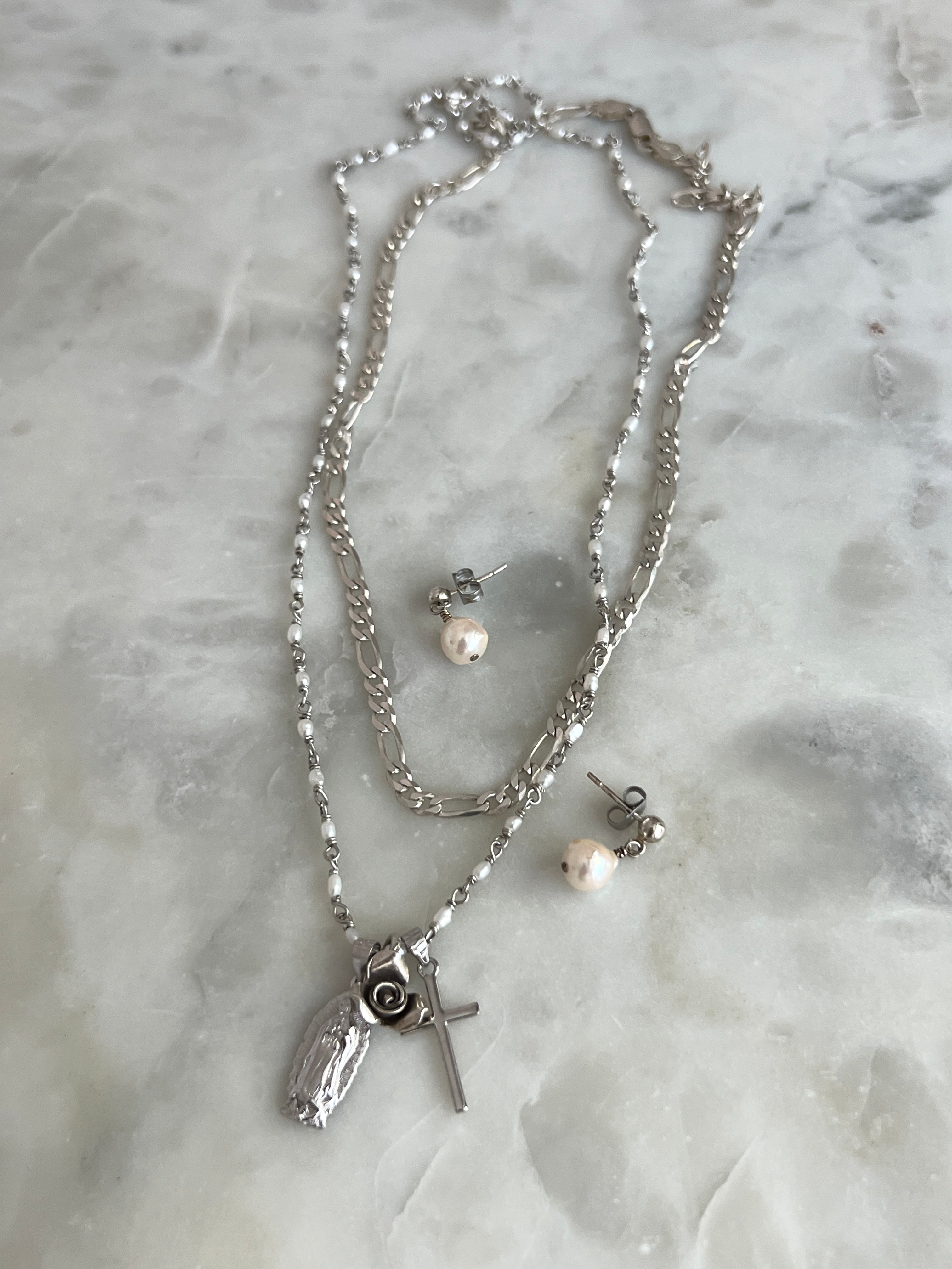 Saint Rose Set