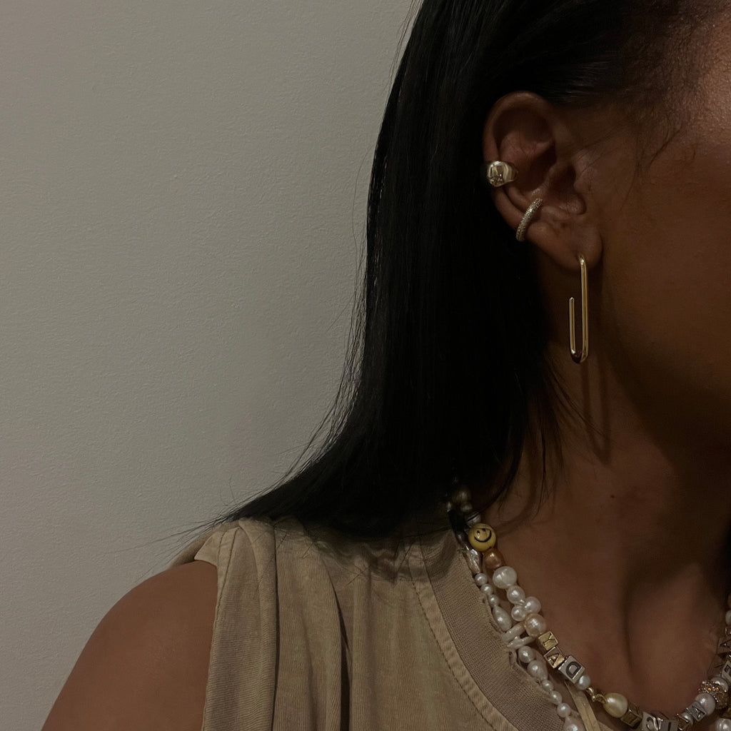 Marcella Hoops