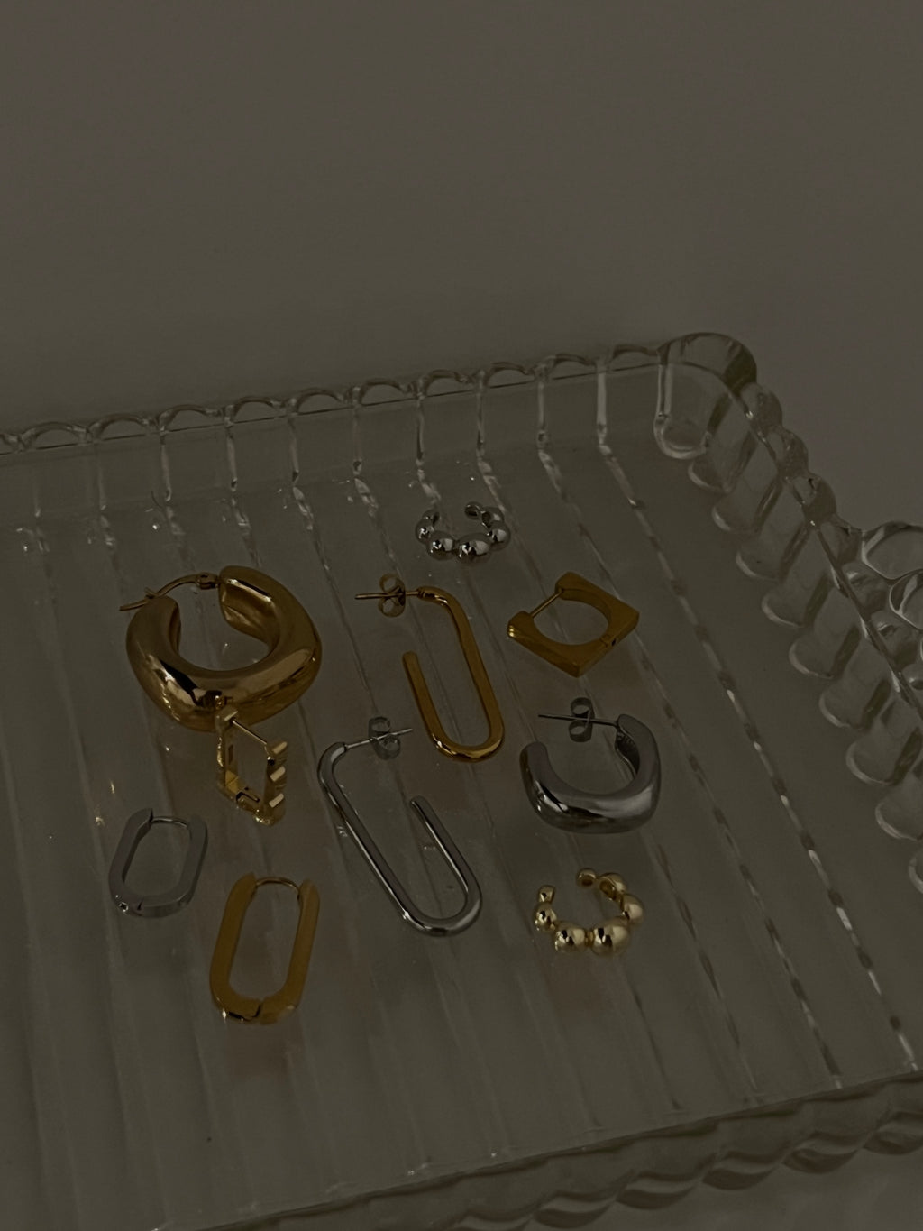 Marcella Hoops
